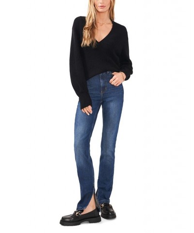 Women's Long Sleeve V-neck Sweater Black $37.38 Sweaters