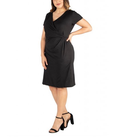 Plus Size Short Sleeve V-neck Faux Wrap Dress Black $17.60 Dresses